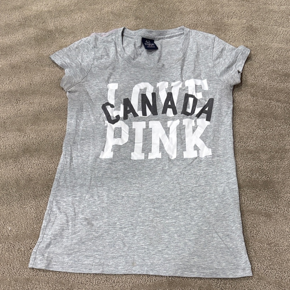 Gray Victoria’s Secret Canada Pink T-Shirt size M - Picture 3 of 4